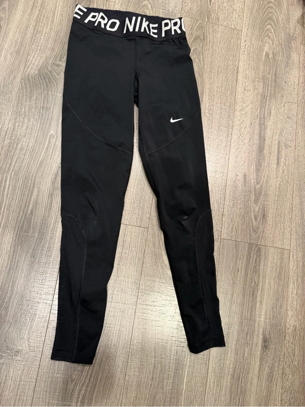 Nike Black Kids' Pro Performance Leggings with White Swoosh